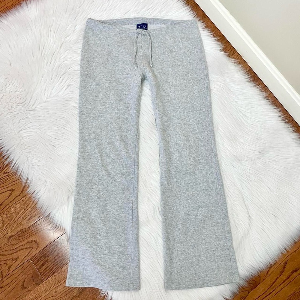 Vintage Y2K flare sweatpants 🌊 by Ocean Wave